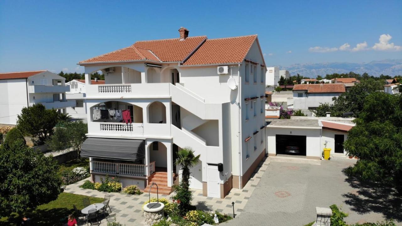 Apartmani Sanja Vrsi Exterior foto